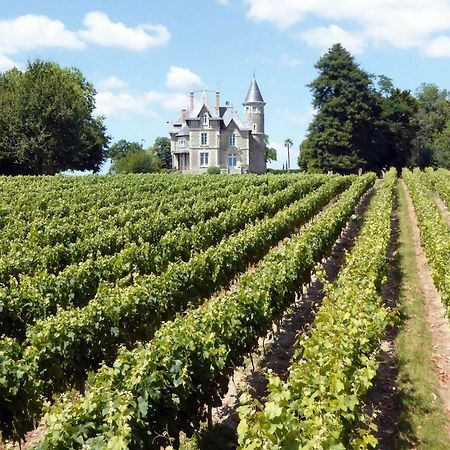 Chateau Breduriere Moutiers-sur-le-Lay Exterior photo